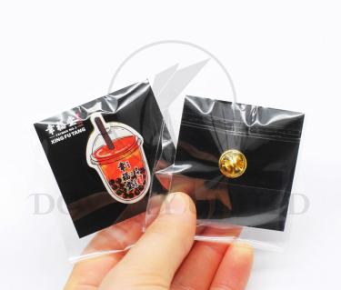 彩色直噴印刷 金屬胸章 紙卡包裝訂製推薦